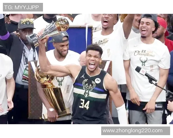 扬尼斯阿德托昆博的传奇之路:从希腊少年到NBA超级巨星的成长故事 扬尼斯阿德托昆博的传奇之路:从希腊少年到NBA超级巨星的成长故事