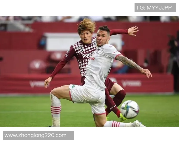 慰山现代与神户胜利的激烈对决展现足球魅力与团队精神