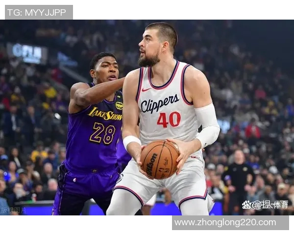 湖人对决快船精彩录像回顾分析全场亮点与关键时刻一网打尽 湖人对决快船精彩录像回顾分析全场亮点与关键时刻一网打尽