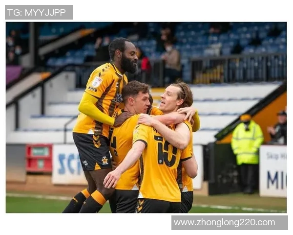 牛津联与哈特利浦激战正酣谁能在这场较量中笑到最后 牛津联与哈特利浦激战正酣谁能在这场较量中笑到最后