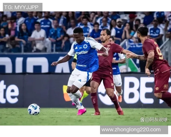 巴竞技与圣保罗对决前瞻分析及双方近期状态评估