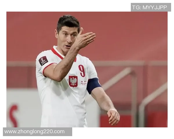 莱万再创辉煌带领球队征战新赛季展现无与伦比的足球才华与领导力